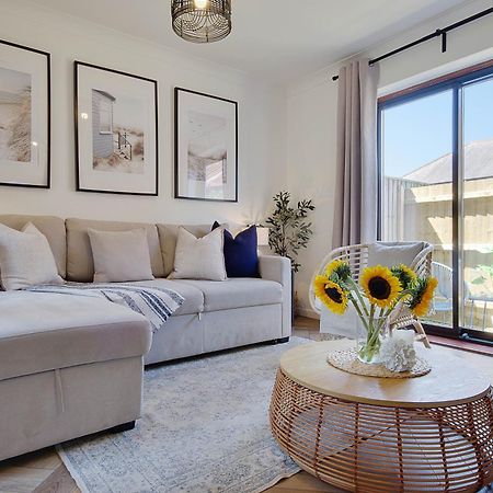 The Nook - Cosy Coastal Retreat Near Sandbanks Poole Bagian luar foto