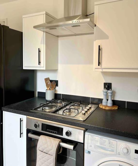 The Nook - Cosy Coastal Retreat Near Sandbanks Poole Bagian luar foto